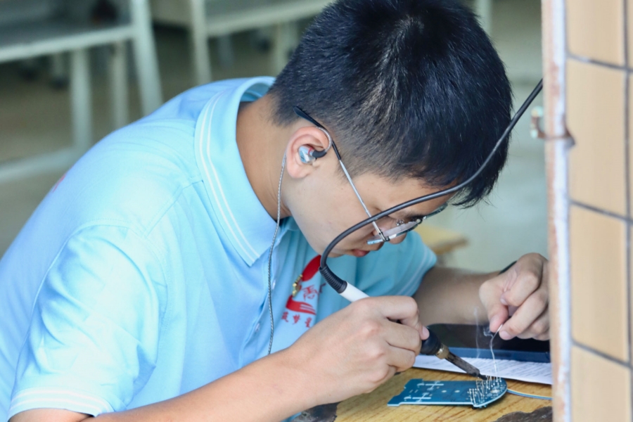 111214232147153992.jpg 111214232147153992.jpg